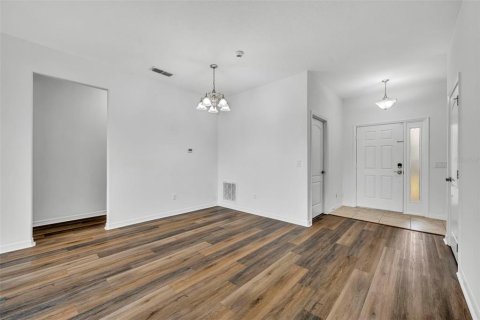Casa en alquiler en Winter Garden, Florida, 3 dormitorios, 127.46 m2 № 1901715 - foto 10