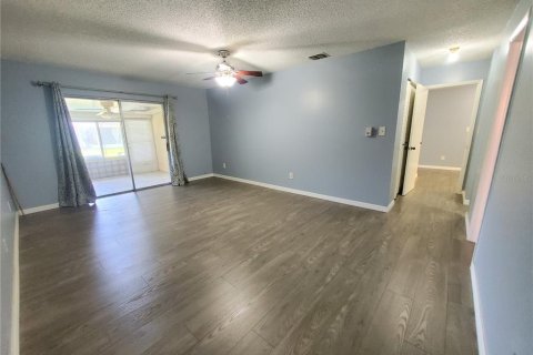 House in Orlando, Florida 3 bedrooms, 174.01 sq.m. № 2202871 - photo 23