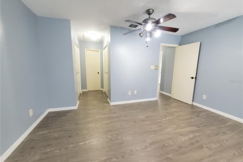House in Orlando, Florida 3 bedrooms, 174.01 sq.m. № 2202871 - photo 30