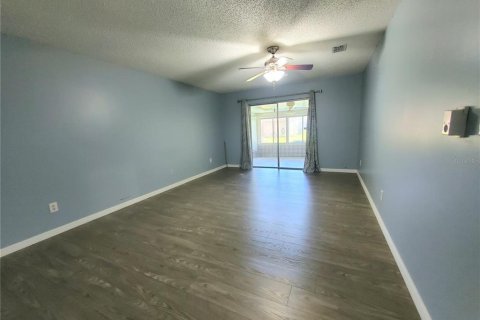 House in Orlando, Florida 3 bedrooms, 174.01 sq.m. № 2202871 - photo 21