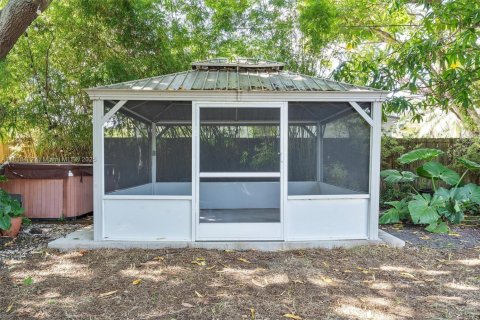 House in Miami, Florida 3 bedrooms, 91.79 sq.m. № 1823641 - photo 24