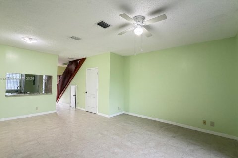 Adosado en alquiler en Miami, Florida, 2 dormitorios, 96.62 m2 № 1952176 - foto 11