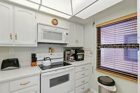 Condominio en venta en New Smyrna Beach, Florida, 2 dormitorios, 87.7 m2 № 1687681 - foto 13