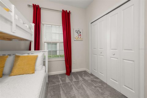 Townhouse in STOREY LAKE in Kissimmee, Florida 5 bedrooms, 201.41 sq.m. № 1894726 - photo 9