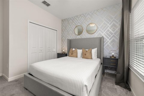 Townhouse in STOREY LAKE in Kissimmee, Florida 5 bedrooms, 201.41 sq.m. № 1894726 - photo 8