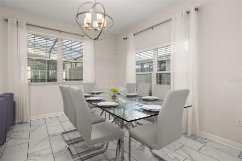Townhouse in STOREY LAKE in Kissimmee, Florida 5 bedrooms, 201.41 sq.m. № 1894726 - photo 21