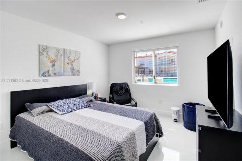 Copropriété à vendre à Doral, Floride: 2 chambres, 109.9 m2 № 1985661 - photo 6