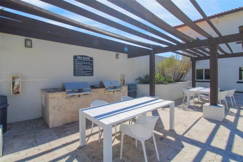 Copropriété à vendre à Doral, Floride: 2 chambres, 109.9 m2 № 1985661 - photo 16