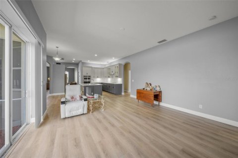 House in Sarasota, Florida 4 bedrooms, 220.83 sq.m. № 1675102 - photo 22