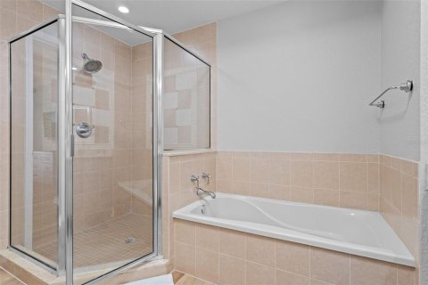 Купить кондоминиум в Фор-Корнерс, Флорида 6 комнат, 151.43м2, № 2105752 - фото 26