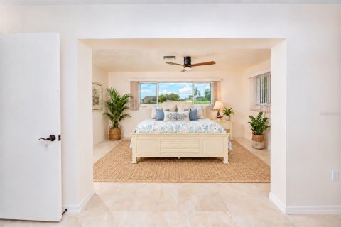 Villa ou maison à vendre à Rotonda, Floride: 4 chambres, 234.11 m2 № 2399262 - photo 14