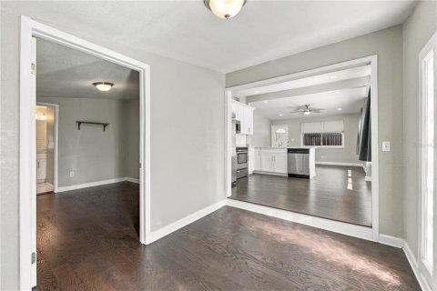 Villa ou maison à vendre à Saint Petersburg, Floride: 3 chambres, 89.19 m2 № 2436723 - photo 6
