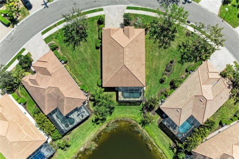 House in Bradenton, Florida 4 bedrooms, 248.98 sq.m. № 1579275 - photo 3