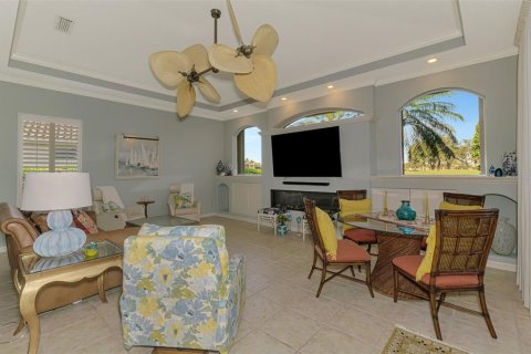 House in Venice, Florida 3 bedrooms, 281.68 sq.m. № 1543129 - photo 26