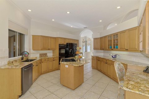 House in Venice, Florida 3 bedrooms, 281.68 sq.m. № 1543129 - photo 20