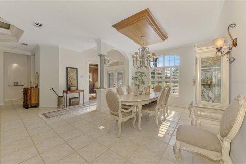 House in Venice, Florida 3 bedrooms, 281.68 sq.m. № 1543129 - photo 14
