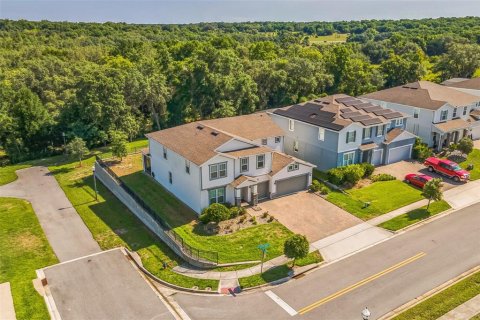 House in VISTA RESERVE in Apopka, Florida 4 bedrooms, 380.81 sq.m. № 1684486 - photo 3