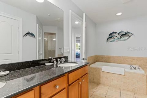 Condominio en venta en Clearwater, Florida, 3 dormitorios, 196.58 m2 № 2418838 - foto 17