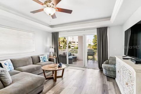 Condominio en venta en Clearwater, Florida, 3 dormitorios, 196.58 m2 № 2418838 - foto 13