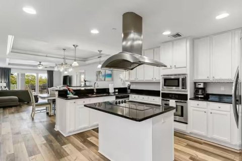 Condominio en venta en Clearwater, Florida, 3 dormitorios, 196.58 m2 № 2418838 - foto 6