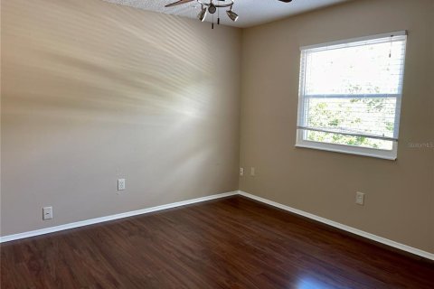 Villa ou maison à louer à Tampa, Floride: 2 chambres, 97.36 m2 № 1913074 - photo 13