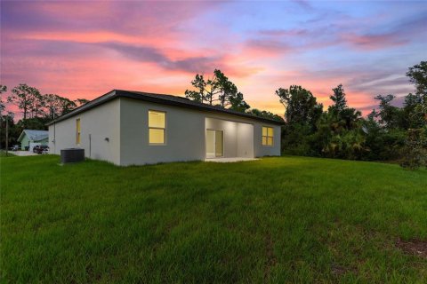 Casa en alquiler en Punta Gorda, Florida, 4 dormitorios, 159.51 m2 № 1578330 - foto 30