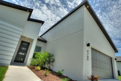 Casa en alquiler en Punta Gorda, Florida, 4 dormitorios, 159.51 m2 № 1578330 - foto 7