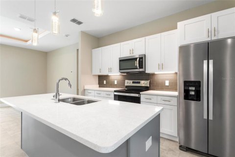 Casa en alquiler en Punta Gorda, Florida, 4 dormitorios, 159.51 m2 № 1578330 - foto 15