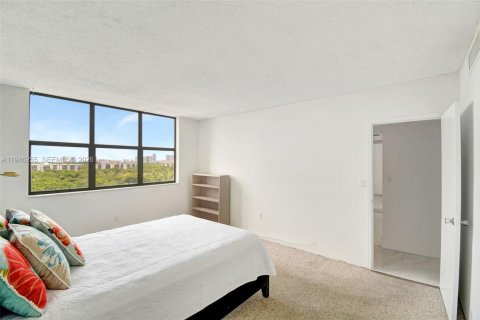 Купить кондоминиум в Авентура, Флорида 2 спальни, 121.52м2, № 2002373 - фото 20