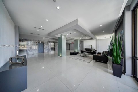 Copropriété à vendre à Aventura, Floride: 2 chambres, 121.98 m2 № 2008352 - photo 20