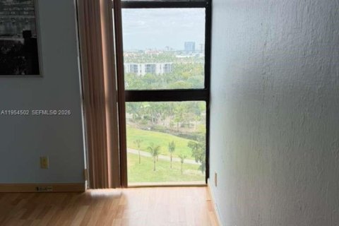 Copropriété à vendre à Aventura, Floride: 2 chambres, 121.98 m2 № 2008352 - photo 11