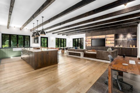 Casa en venta en Miami, Florida, 7 dormitorios, 555.28 m2 № 1896014 - foto 16