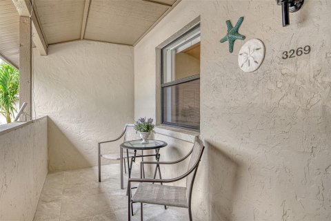 Condominio en alquiler en Sarasota, Florida, 2 dormitorios, 95.41 m2 № 1900528 - foto 3