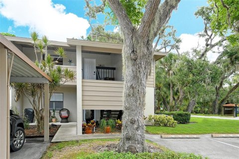 Condominio en alquiler en Sarasota, Florida, 2 dormitorios, 95.41 m2 № 1900528 - foto 2