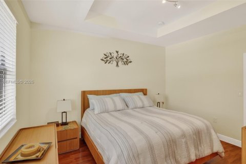 Снять в аренду таунхаус в Катлер-Бей, Флорида 2 спальни, 135.45м2, № 2058223 - фото 16