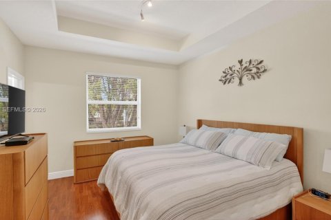 Снять в аренду таунхаус в Катлер-Бей, Флорида 2 спальни, 135.45м2, № 2058223 - фото 15