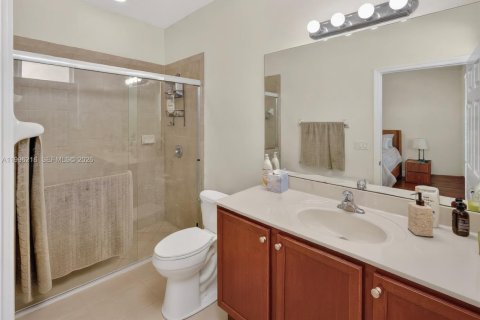 Снять в аренду таунхаус в Катлер-Бей, Флорида 2 спальни, 135.45м2, № 2058223 - фото 20