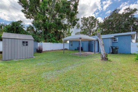 House in Daytona Beach, Florida 3 bedrooms, 92.9 sq.m. № 2229297 - photo 28