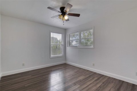 House in Daytona Beach, Florida 3 bedrooms, 92.9 sq.m. № 2229297 - photo 23