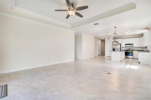 Villa ou maison à vendre à Alva, Floride: 3 chambres, 183.11 m2 № 2354936 - photo 13