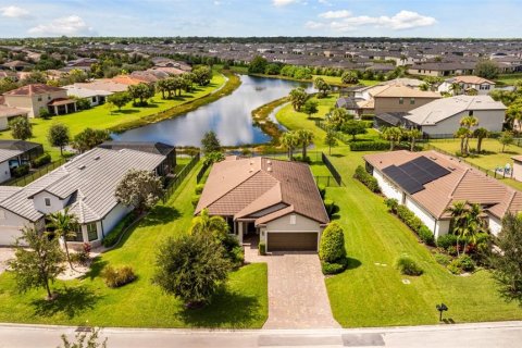 Villa ou maison à vendre à Alva, Floride: 3 chambres, 183.11 m2 № 2354936 - photo 2