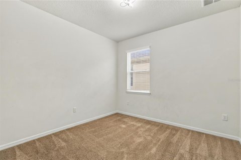 Villa ou maison à vendre à Kissimmee, Floride: 4 chambres, 201.6 m2 № 2406672 - photo 10