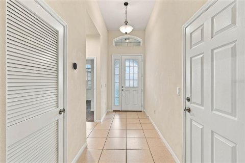Villa ou maison à vendre à Kissimmee, Floride: 4 chambres, 201.6 m2 № 2406672 - photo 4