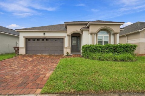 Villa ou maison à vendre à Kissimmee, Floride: 4 chambres, 201.6 m2 № 2406672 - photo 2