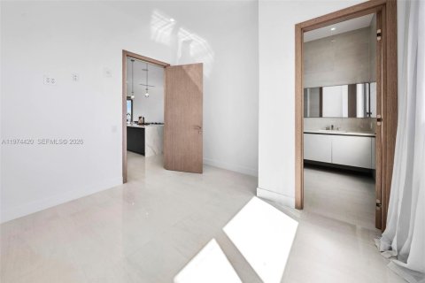 Купить кондоминиум в Делрей-Бич, Флорида 3 спальни, № 2036258 - фото 23