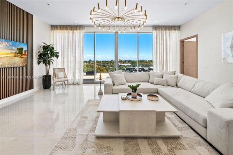 Купить кондоминиум в Делрей-Бич, Флорида 3 спальни, № 2036258 - фото 25