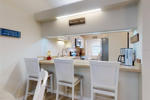 Condo in DeBary, Florida, 2 bedrooms  № 1910873 - photo 21