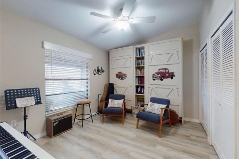 Condo in DeBary, Florida, 2 bedrooms  № 1910873 - photo 14