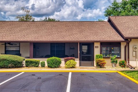 Condo in DeBary, Florida, 2 bedrooms  № 1910873 - photo 1