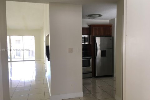 Copropriété à vendre à Miami, Floride: 2 chambres, 113.71 m2 № 2041928 - photo 10